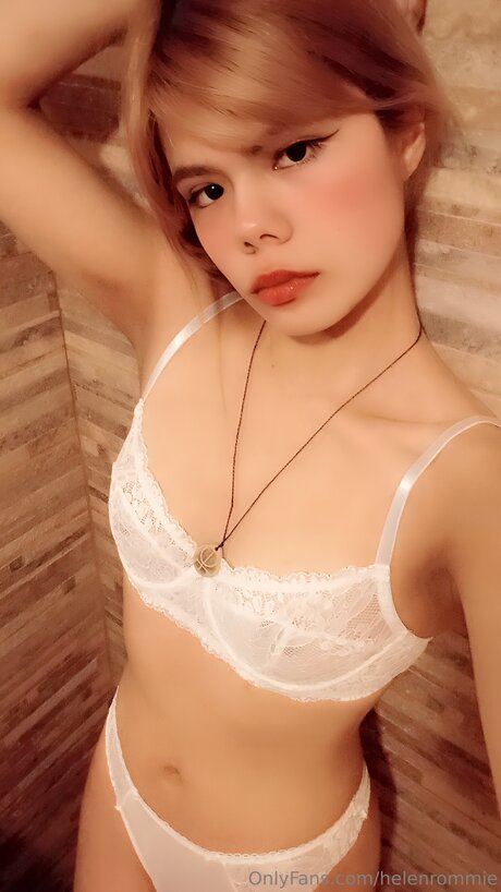 Helenrommie pornstar sex galleries