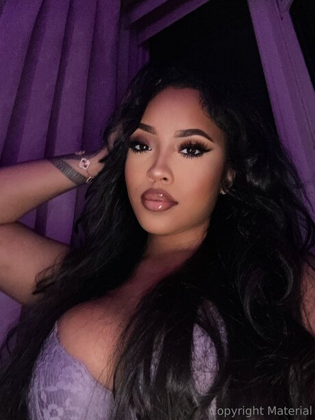 Misskaelynmarievip nudes pornstar photo