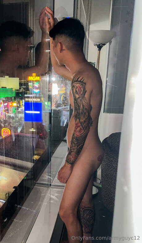 Armyguyc12 naked model img