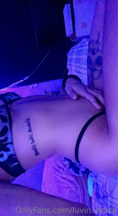 Becxa Hills model pornographic photo