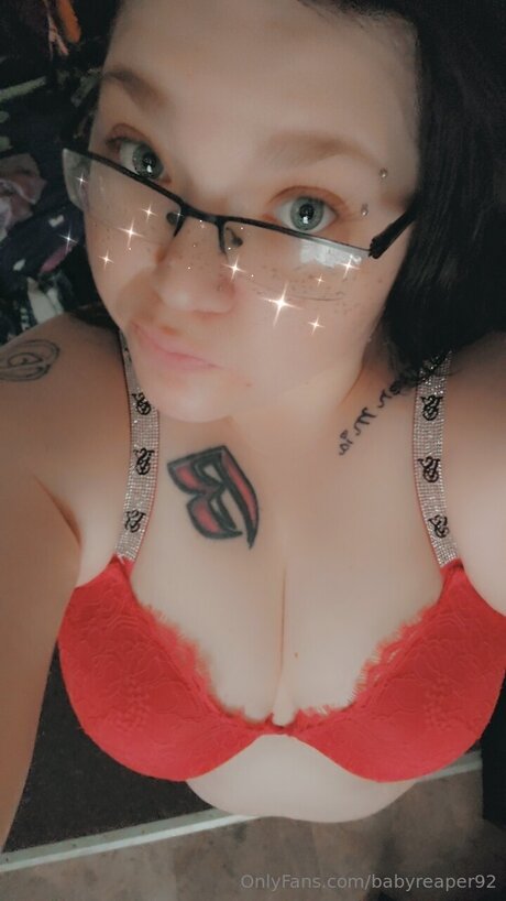 Babyreaper92 model nude picture