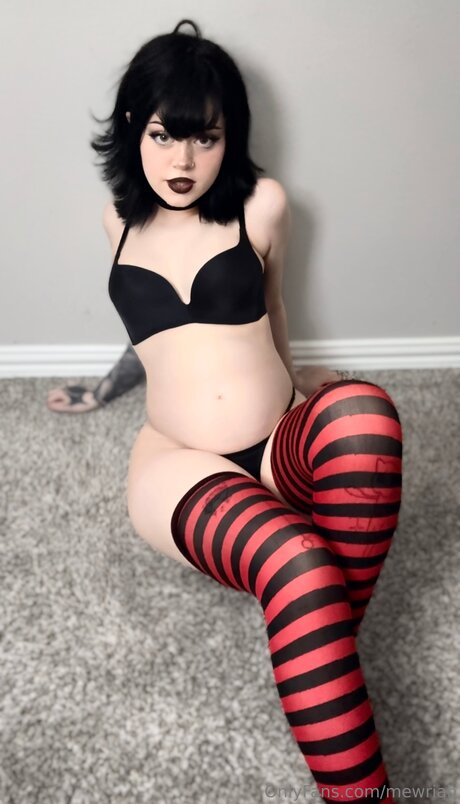 Mewriah pornstar free images