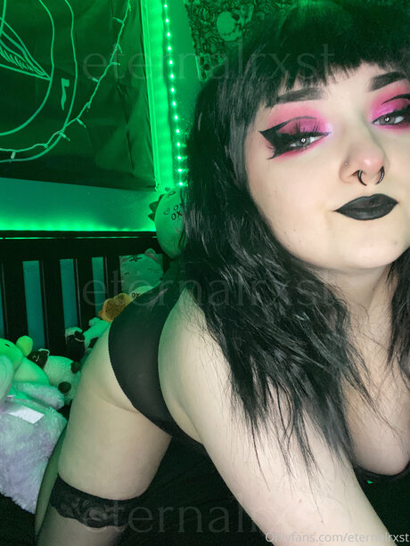 Eternalrxst pornographic model photos