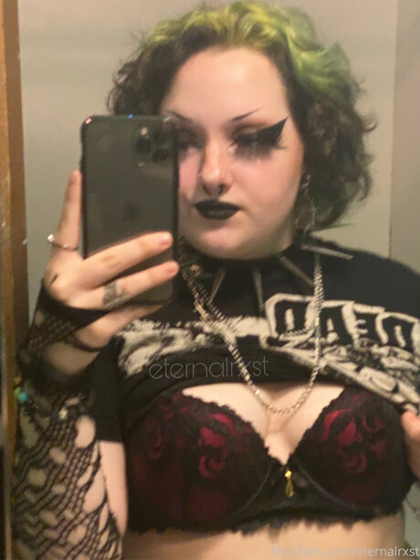 Eternalrxst art model picture