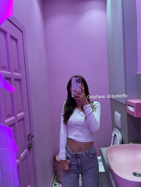 Di Butterfly hd actress pictures