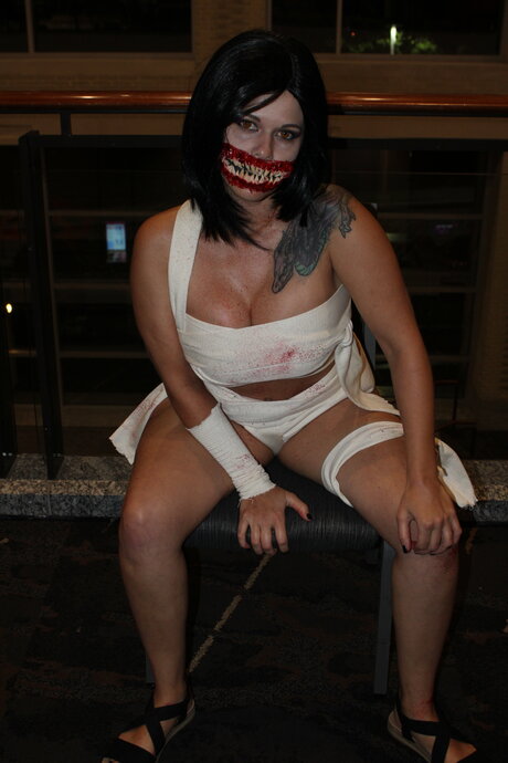 Lady Albedo 96 model art picture