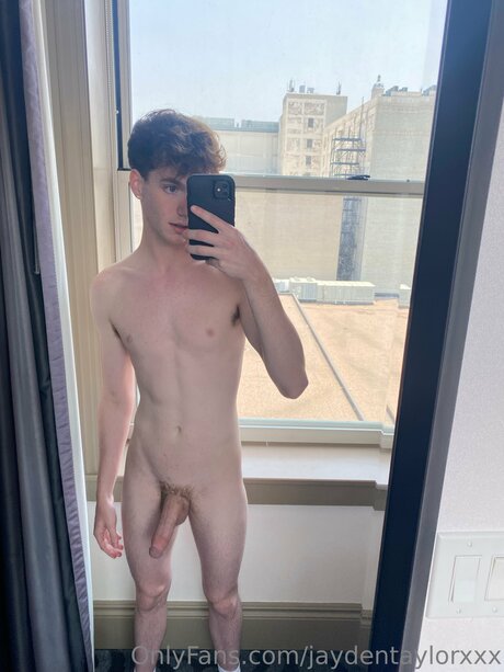 Jaydentaylorxxx adult model photo