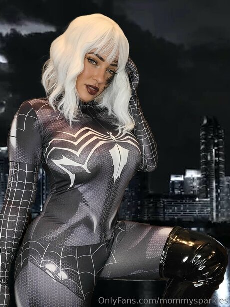 Mommysparkles star sexy pic