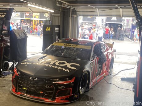 Countrycabin exclusive model picture