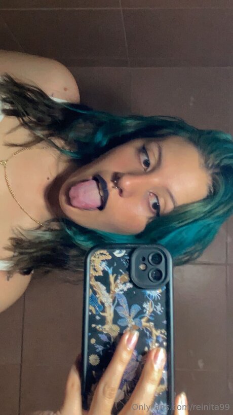 Reinita99 free model pictures