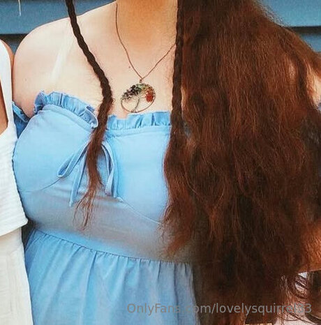 Lovelysquirrel33 nude star img