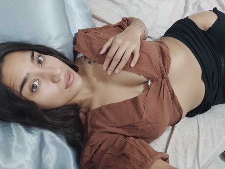 Jjnihbgycoyfvbk naked pornstar gallery