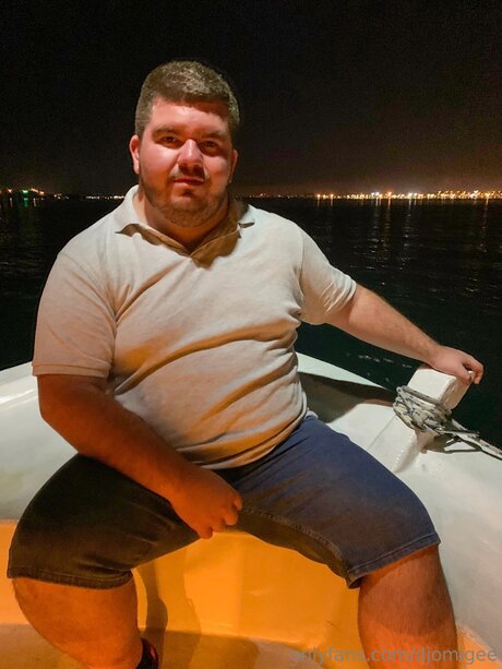 Djomigee model pretty picture