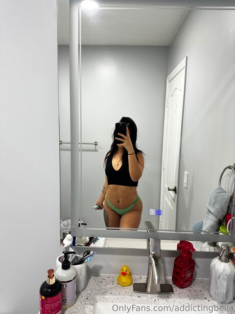 Addictingbella hot actress picture