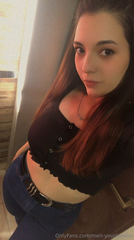 Juaniita Love model erotic galleries