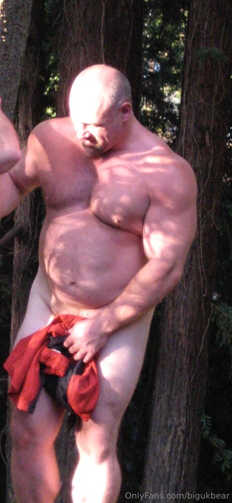 Bigukbear sexy star picture