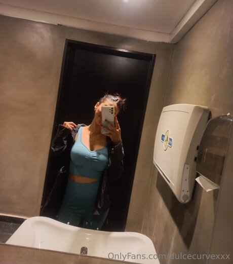 Dulcecurvexxx nice pornstar archive