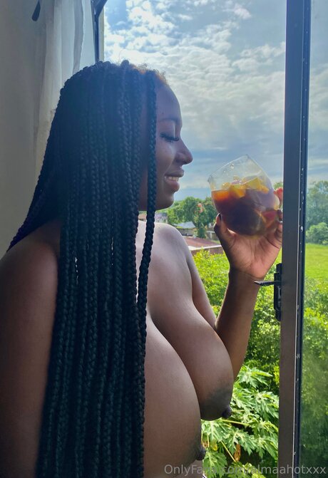 Almaahotxxx pornstar sex pics