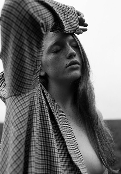 Lilianna Ruger sex actress gallery