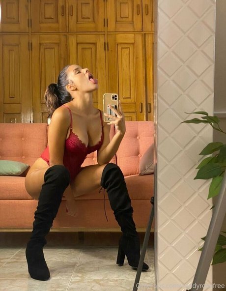 candyrosefree Profile pic