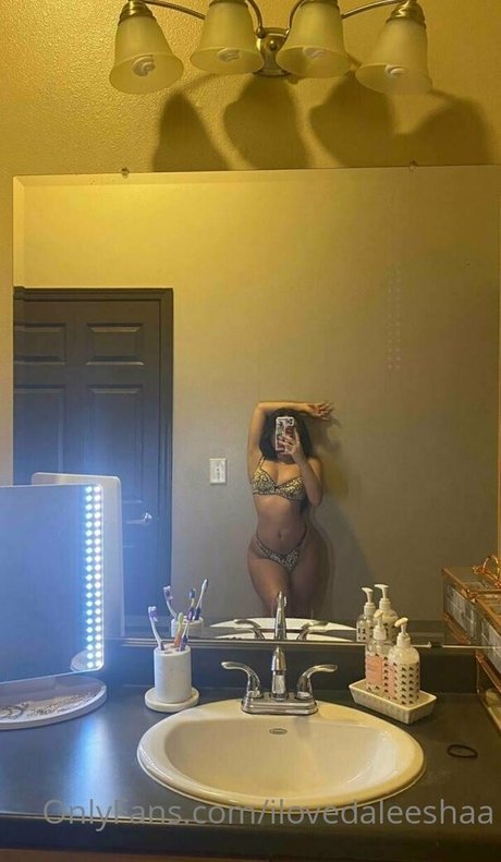 ilovedaleeshaa sex actress pictures