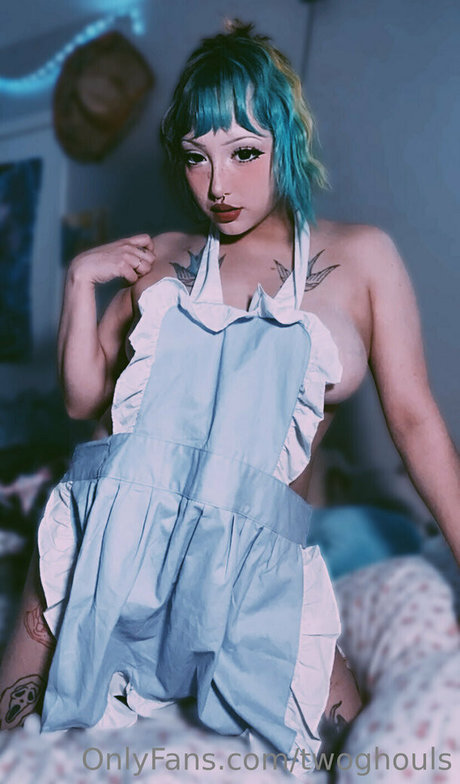 twoghouls porn model archive