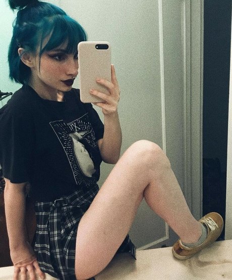 givemethespooks model high quality pictures