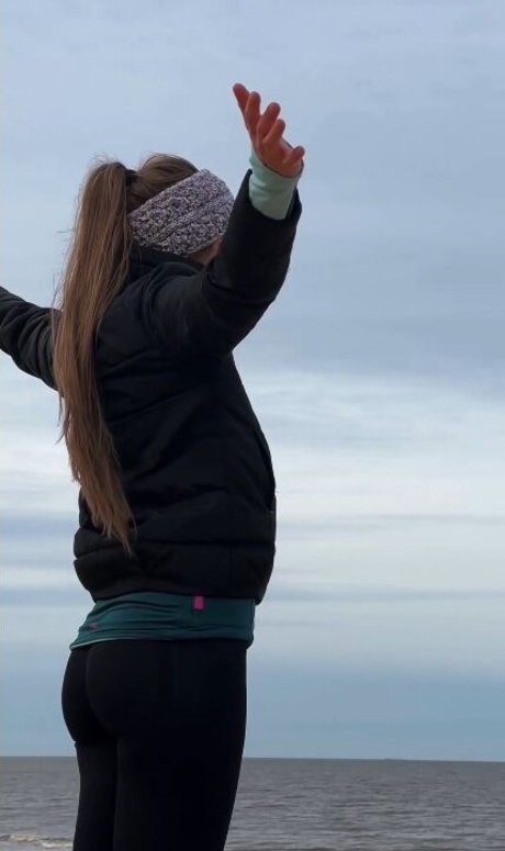 Danucd beautiful pornstar image