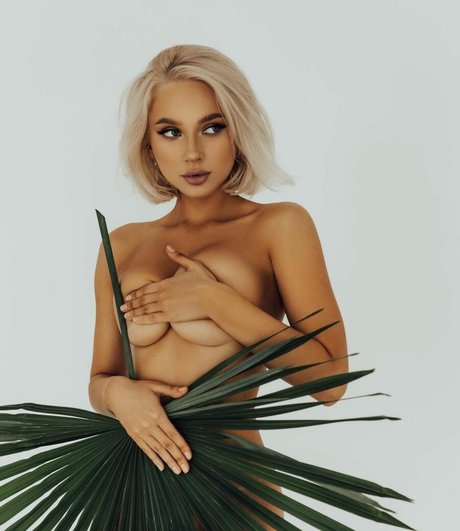 vashironosova model high quality pic