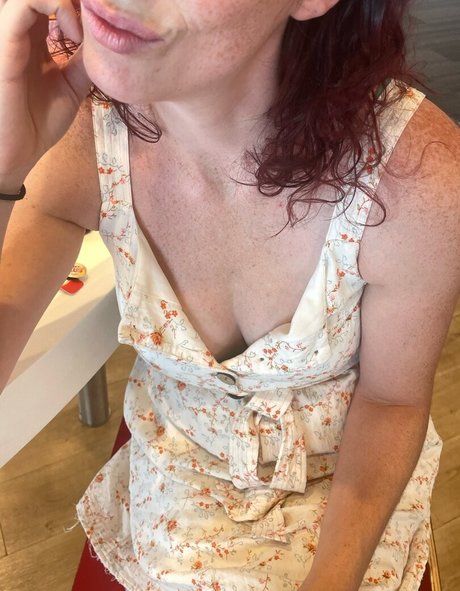 Cay Wild hd pornstar gallery