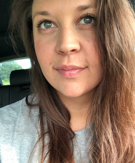 tallnerdywoman adult star img