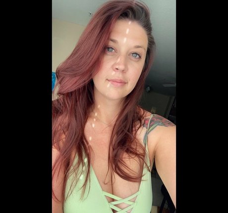 tallnerdywoman model adult photo