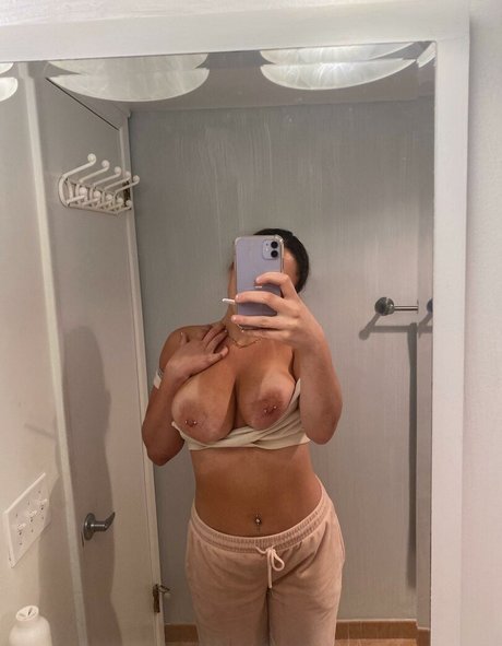 brzttyangelx sexy model img