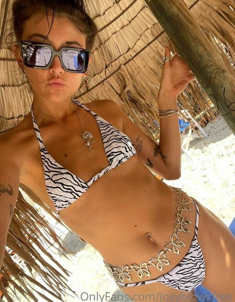 jozyblowsfree sex model photos