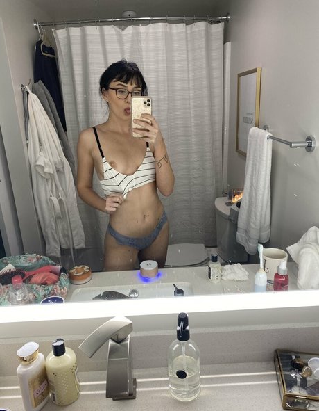 GoddessClaire111 pornstar hd img