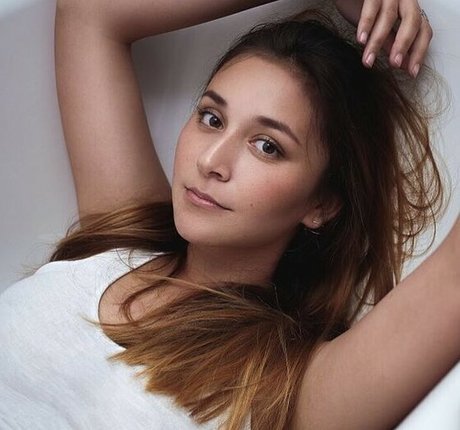 Biancapham nude pornstar pictures