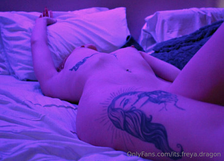 Freya Dragon naked actress img