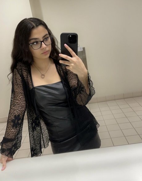 Justcallme Vixx hd pornstar galleries