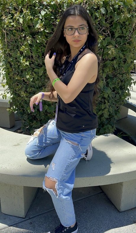 Justcallme Vixx pornstar beautiful galleries