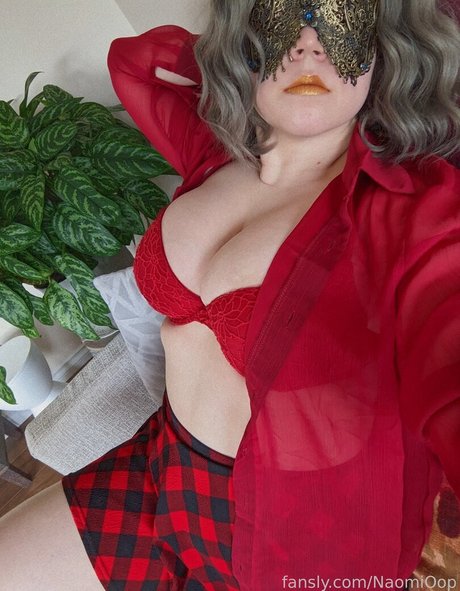 Naomioop star sex gallery