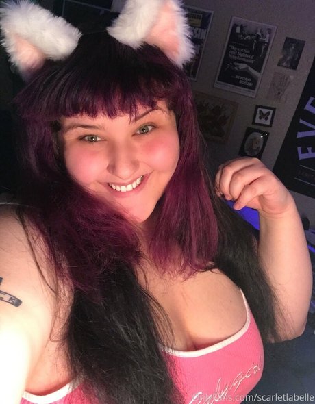 scarletlabelle erotic model pic