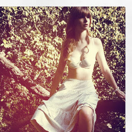 Stevie Wynne Levine nice actress photos