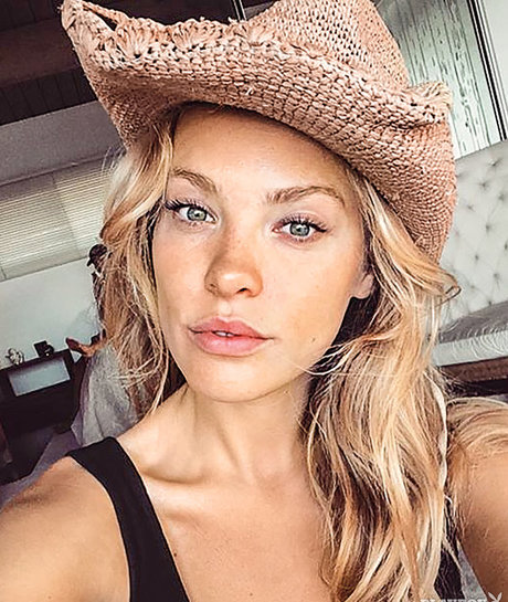 Kristy Garett sex model img