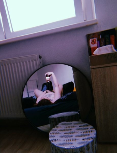 marypoppy art star image