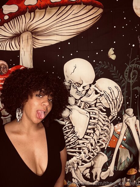 Thee Kahleesi pretty actress pictures