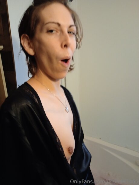 U468497465 model hd photos