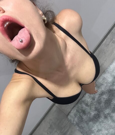 Sensimillalesh art actress pictures