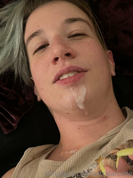 Astridarcane pretty model image