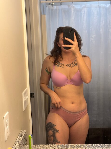 Bekkyybiitch hot star images