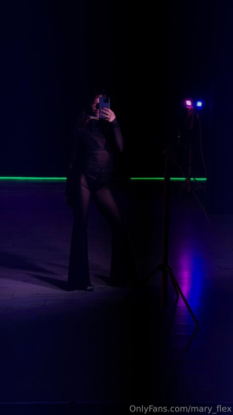 Mary Flex pornstar xxx photos